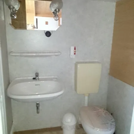 Isla 5 * Elmenhorst/Lichtenhagen